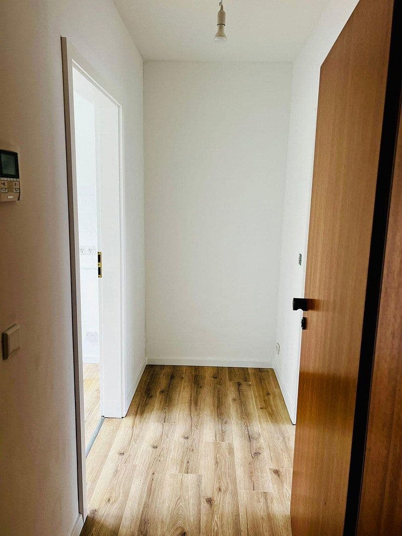 Prenájom bytu 3-izbový 70 m², Sperberstraße 18, Leichlingen, Severné Porýnie - Westfálsko Prenájom bytu 3-izbový 70 m², Sperberstraße 18, Leichlingen, Severné Porýnie - Westfálsko