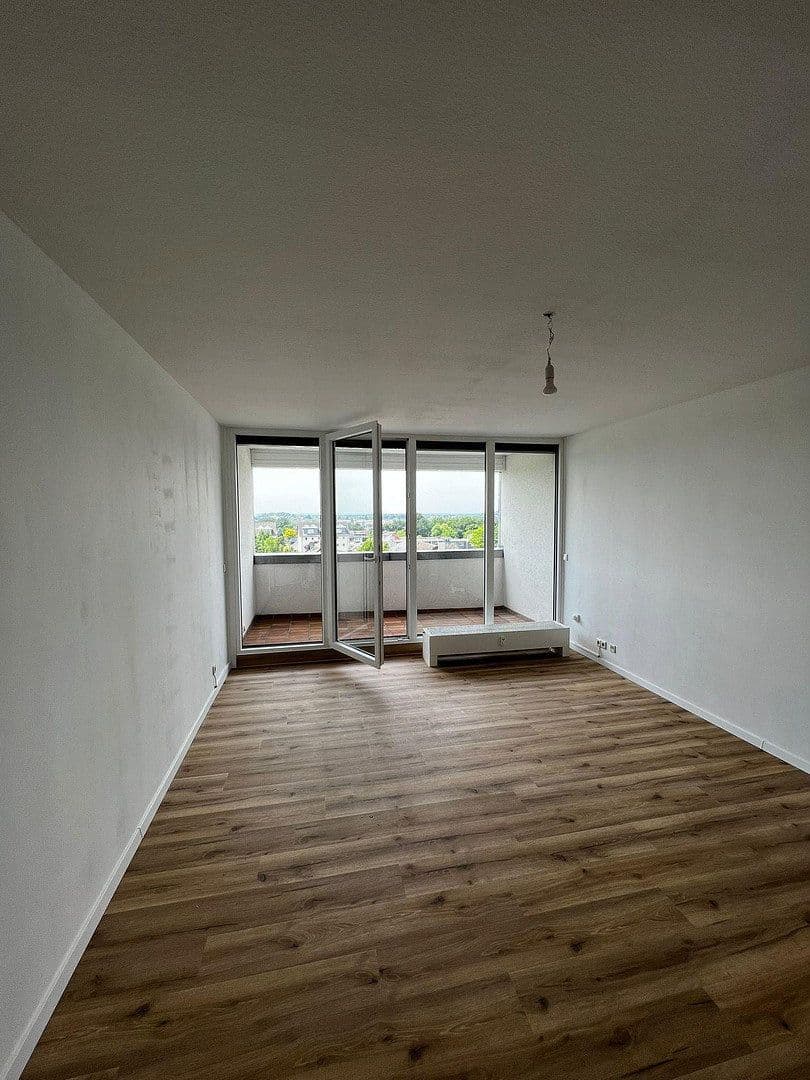 Prenájom bytu 3-izbový 70 m², Sperberstraße 18, Leichlingen, Severné Porýnie - Westfálsko Prenájom bytu 3-izbový 70 m², Sperberstraße 18, Leichlingen, Severné Porýnie - Westfálsko