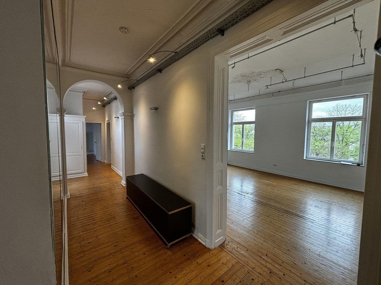 Prenájom bytu 4-izbový 140 m², Bismarckstr. 94, Aachen, Severné Porýnie - Westfálsko Prenájom bytu 4-izbový 140 m², Bismarckstr. 94, Aachen, Severné Porýnie - Westfálsko