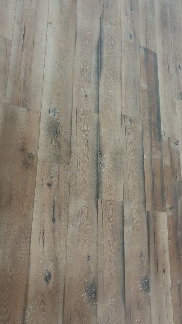 Prenájom bytu 4-izbový 133 m², Kaulbachweg, Leipzig, Sasko Prenájom bytu 4-izbový 133 m², Kaulbachweg, Leipzig, Sasko