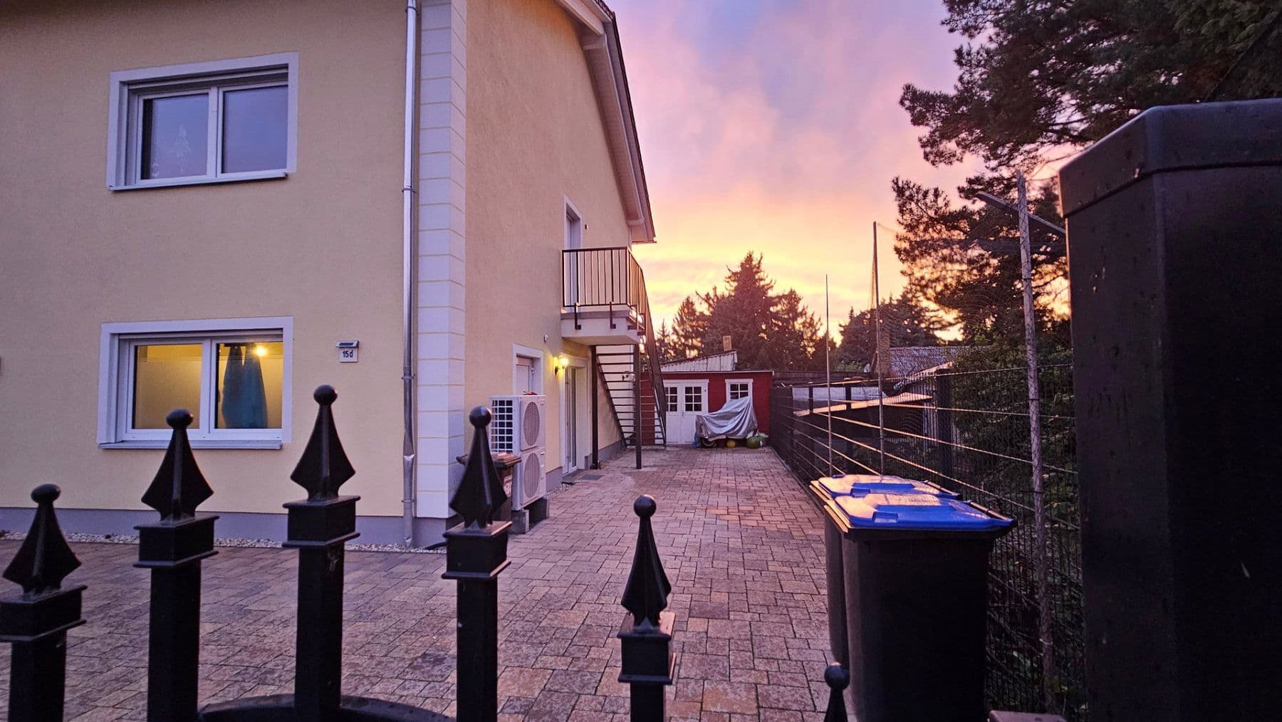 Prenájom bytu 4-izbový 133 m², Kaulbachweg, Leipzig, Sasko Prenájom bytu 4-izbový 133 m², Kaulbachweg, Leipzig, Sasko