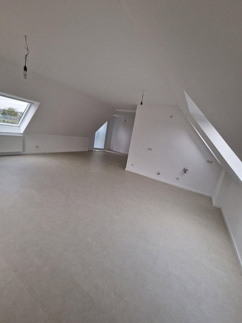 Prenájom bytu 2-izbový 99 m², Römerstraße 28 d, Bielefeld, Severné Porýnie - Westfálsko Prenájom bytu 2-izbový 99 m², Römerstraße 28 d, Bielefeld, Severné Porýnie - Westfálsko