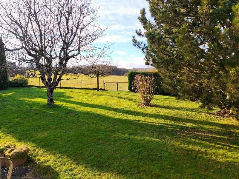 Predaj domu 283 m², pozemek 875 m², Mengerskirchen, Hesensko Predaj domu 283 m², pozemek 875 m², Mengerskirchen, Hesensko