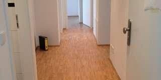 Prenájom bytu 3-izbový 100 m², Carl-Schurz-Str. 16, Bad Kreuznach, Porýnie-Falcko Prenájom bytu 3-izbový 100 m², Carl-Schurz-Str. 16, Bad Kreuznach, Porýnie-Falcko