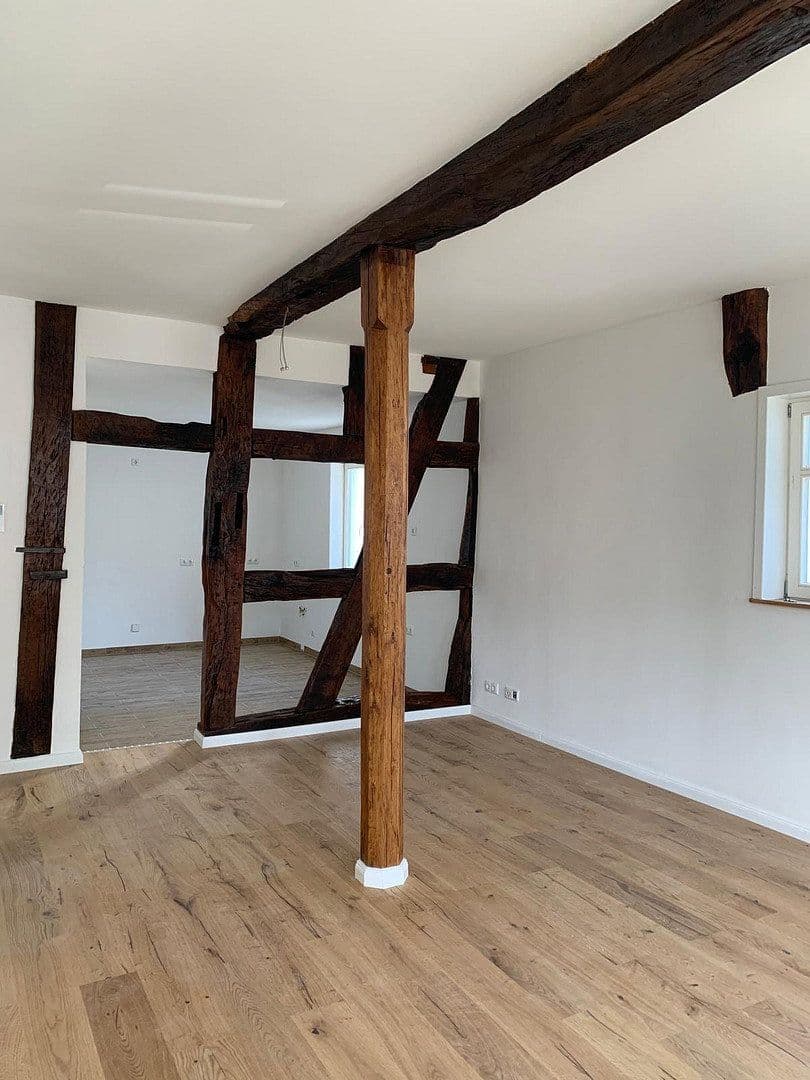 Predaj domu 130 m², pozemek 190 m², Cullmannsfahrt 4, Grünberg, Hesensko Predaj domu 130 m², pozemek 190 m², Cullmannsfahrt 4, Grünberg, Hesensko