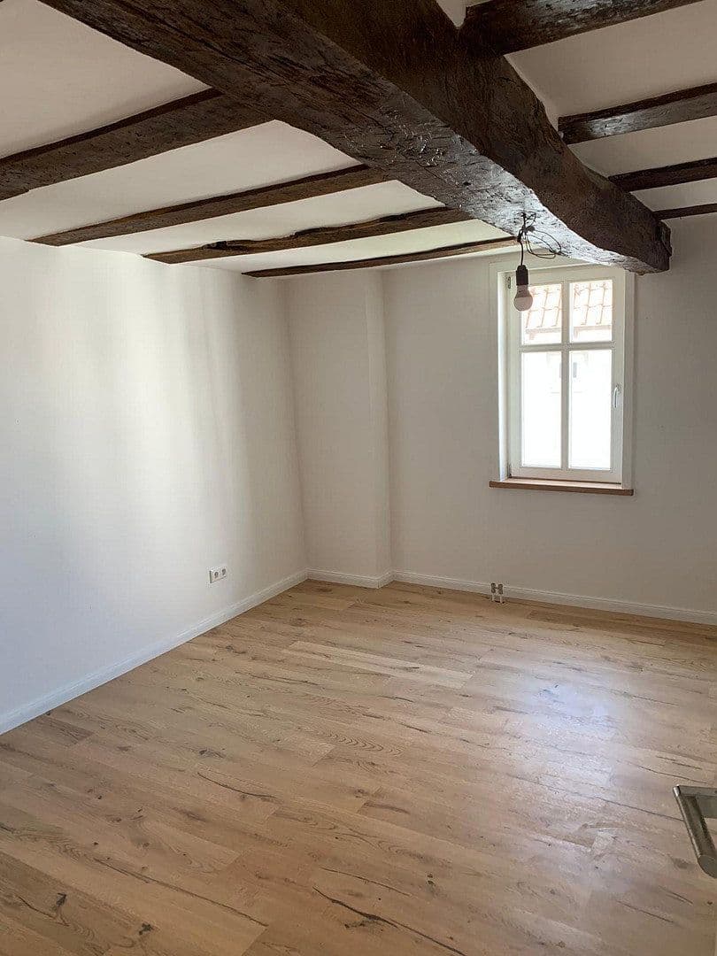 Predaj domu 130 m², pozemek 190 m², Cullmannsfahrt 4, Grünberg, Hesensko Predaj domu 130 m², pozemek 190 m², Cullmannsfahrt 4, Grünberg, Hesensko