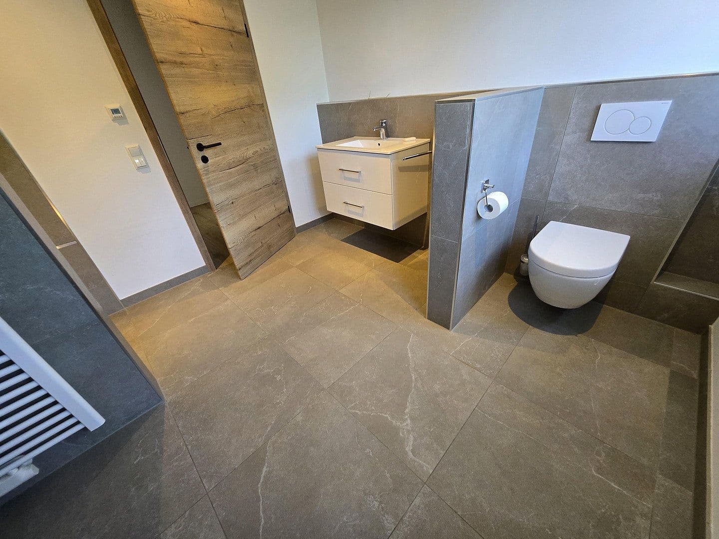 Predaj domu 173 m², pozemek 350 m², Lappersdorf, Bavorsko Predaj domu 173 m², pozemek 350 m², Lappersdorf, Bavorsko