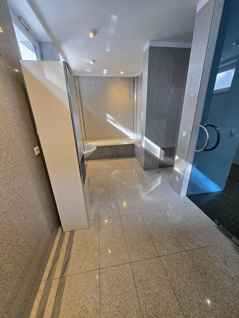 Predaj domu 120 m², pozemek 535 m², Pentling, Bavorsko Predaj domu 120 m², pozemek 535 m², Pentling, Bavorsko