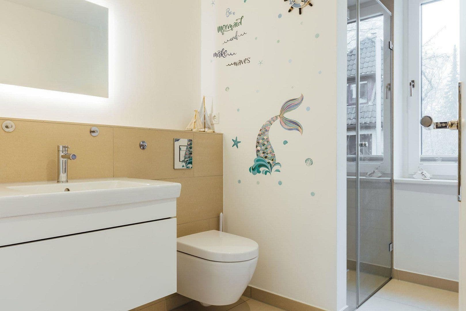 Predaj domu 181 m², pozemek 141 m², Hamburg, Hamburg Predaj domu 181 m², pozemek 141 m², Hamburg, Hamburg