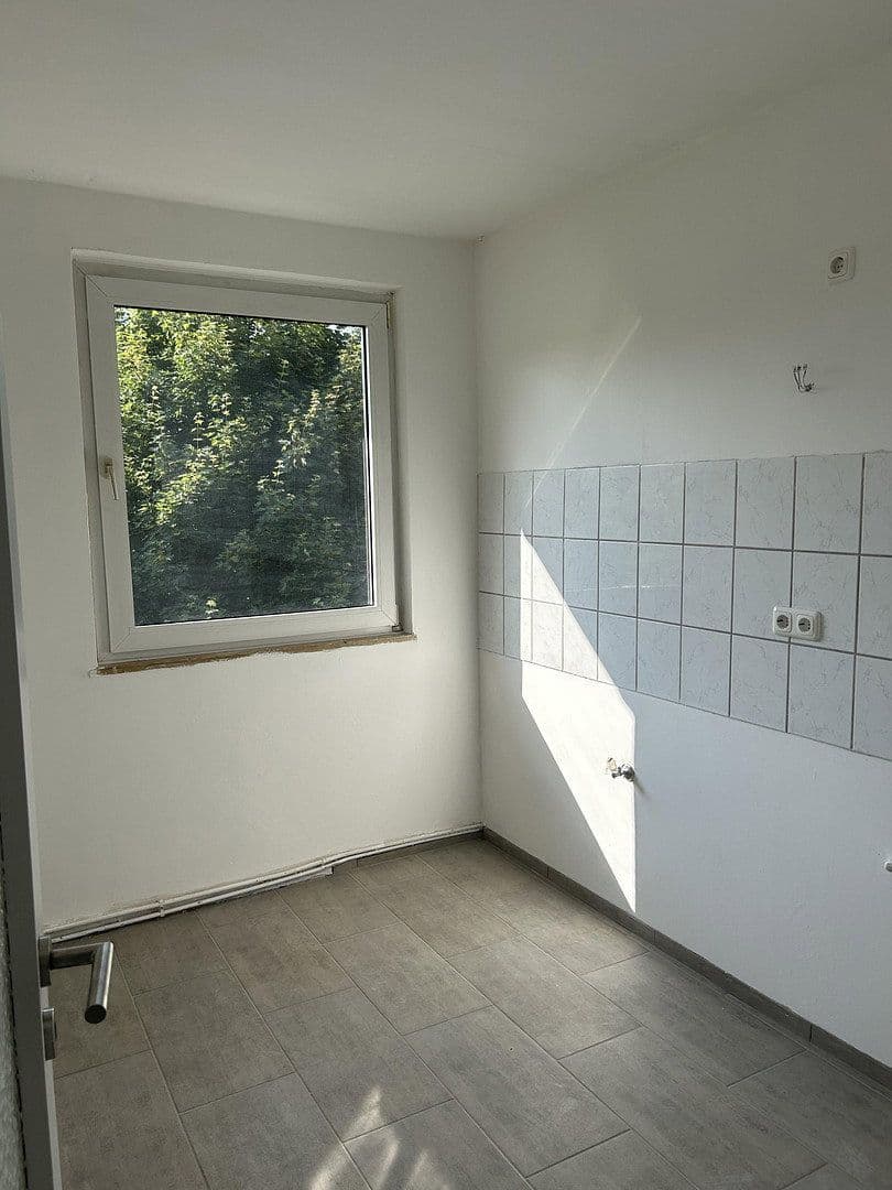 Prenájom bytu 2-izbový 50 m², Wildstraße 13, Duisburg, Severné Porýnie - Westfálsko Prenájom bytu 2-izbový 50 m², Wildstraße 13, Duisburg, Severné Porýnie - Westfálsko