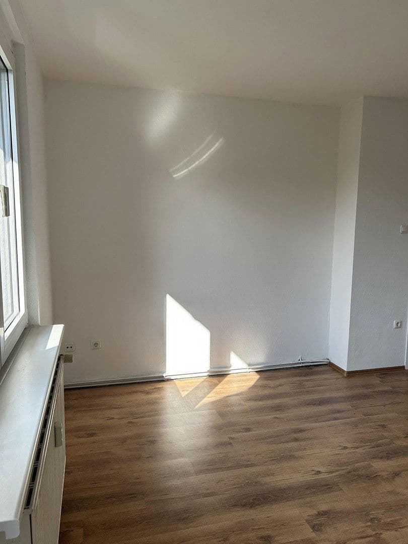 Prenájom bytu 2-izbový 50 m², Wildstraße 13, Duisburg, Severné Porýnie - Westfálsko Prenájom bytu 2-izbový 50 m², Wildstraße 13, Duisburg, Severné Porýnie - Westfálsko