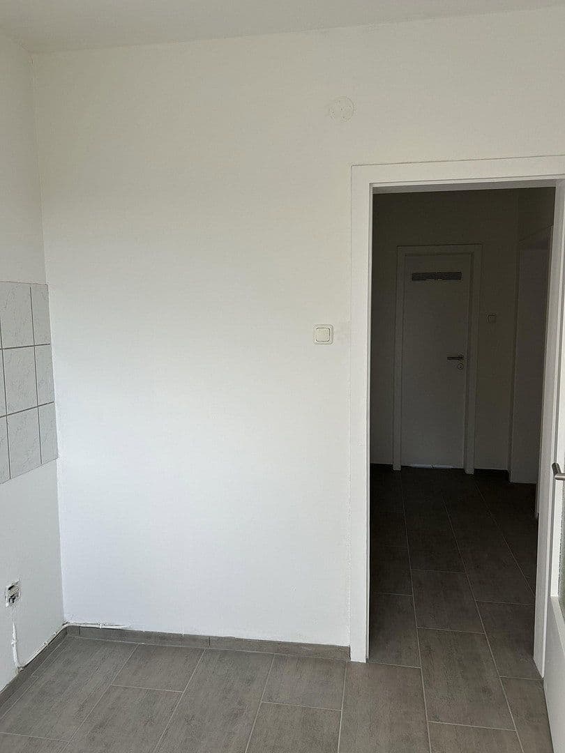 Prenájom bytu 2-izbový 50 m², Wildstraße 13, Duisburg, Severné Porýnie - Westfálsko Prenájom bytu 2-izbový 50 m², Wildstraße 13, Duisburg, Severné Porýnie - Westfálsko