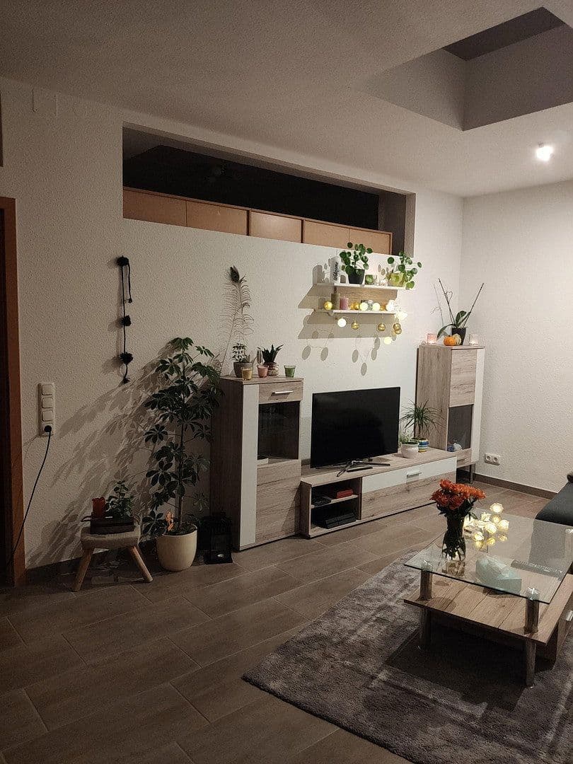 Prenájom bytu 2-izbový 60 m², Nikolausstraße 5, Fulda, Hesensko Prenájom bytu 2-izbový 60 m², Nikolausstraße 5, Fulda, Hesensko