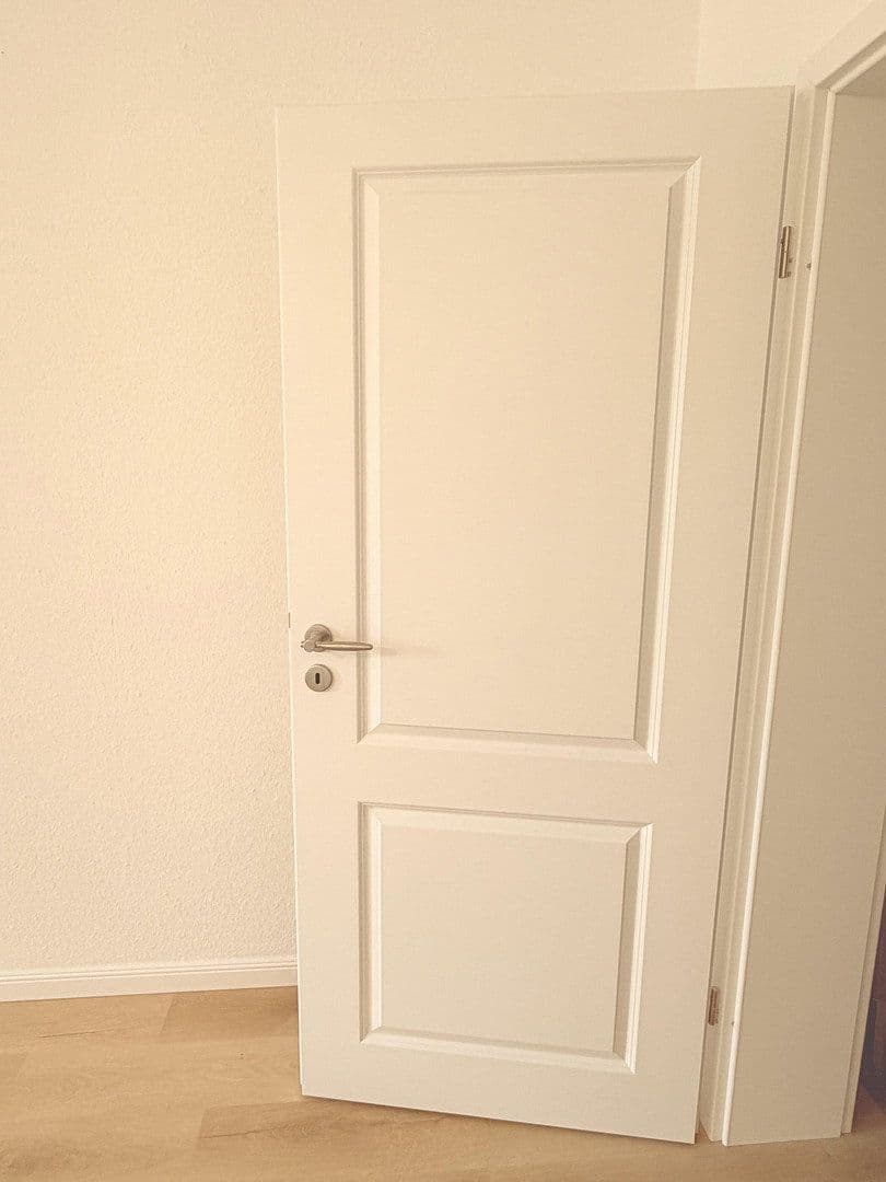 Prenájom bytu 3-izbový 93 m², Itzehoe, Šlezvicko-Holštajnsko Prenájom bytu 3-izbový 93 m², Itzehoe, Šlezvicko-Holštajnsko