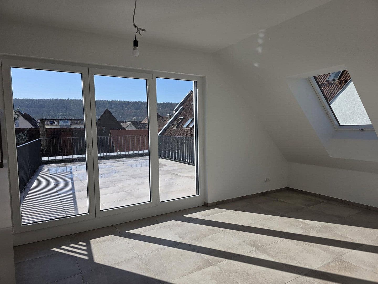 Prenájom bytu 2-izbový 49 m², Eberstadt, Bádensko-Wurttembersko Prenájom bytu 2-izbový 49 m², Eberstadt, Bádensko-Wurttembersko