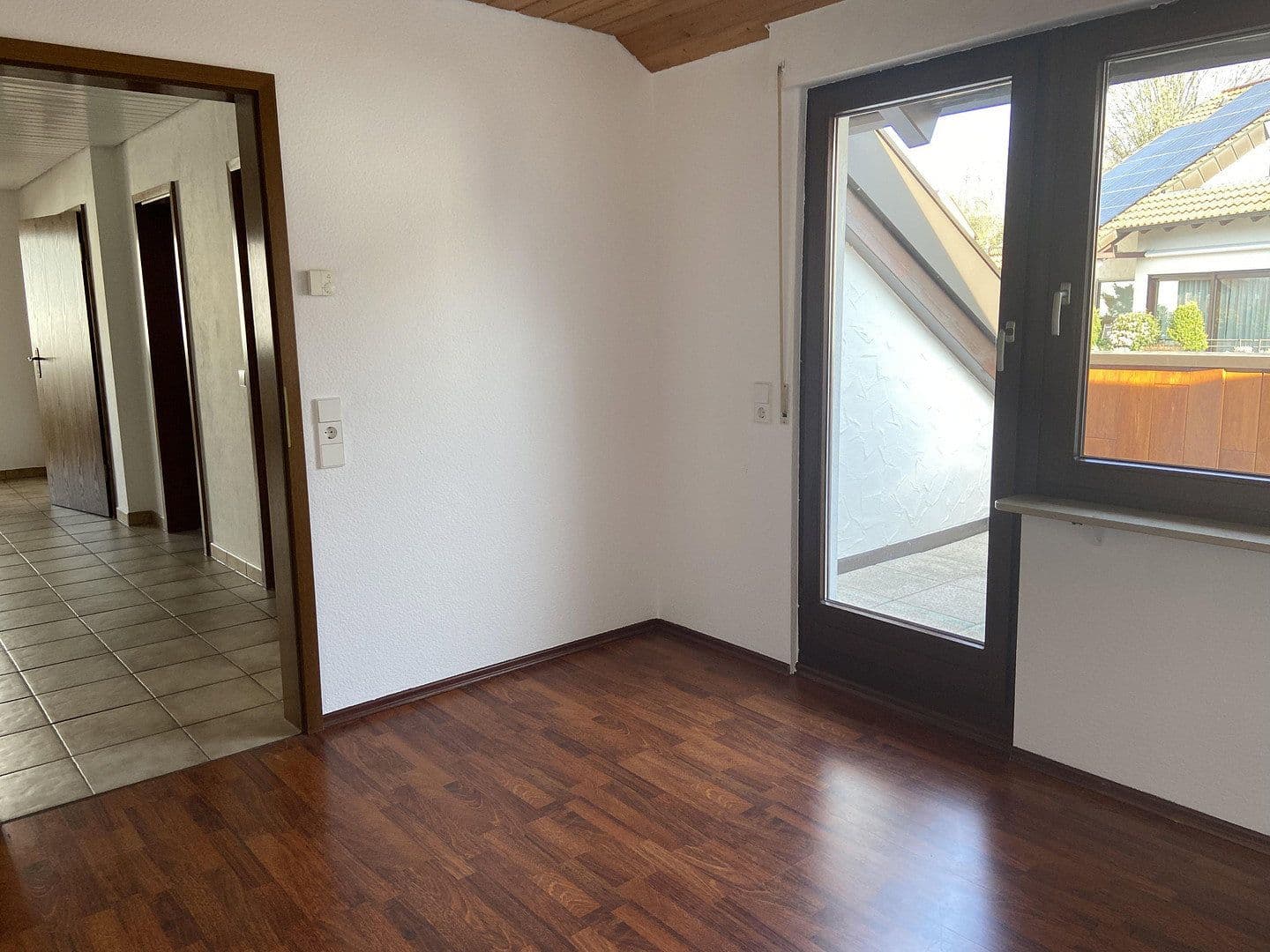 Prenájom bytu 3-izbový 106 m², Winnenden, Bádensko-Wurttembersko Prenájom bytu 3-izbový 106 m², Winnenden, Bádensko-Wurttembersko