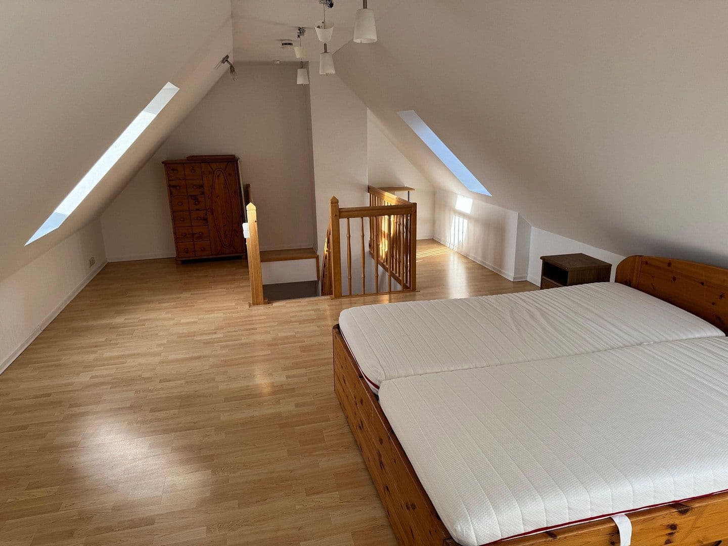 Prenájom bytu 3-izbový 85 m², Elbgaustr 79B, Hamburg, Hamburg Prenájom bytu 3-izbový 85 m², Elbgaustr 79B, Hamburg, Hamburg