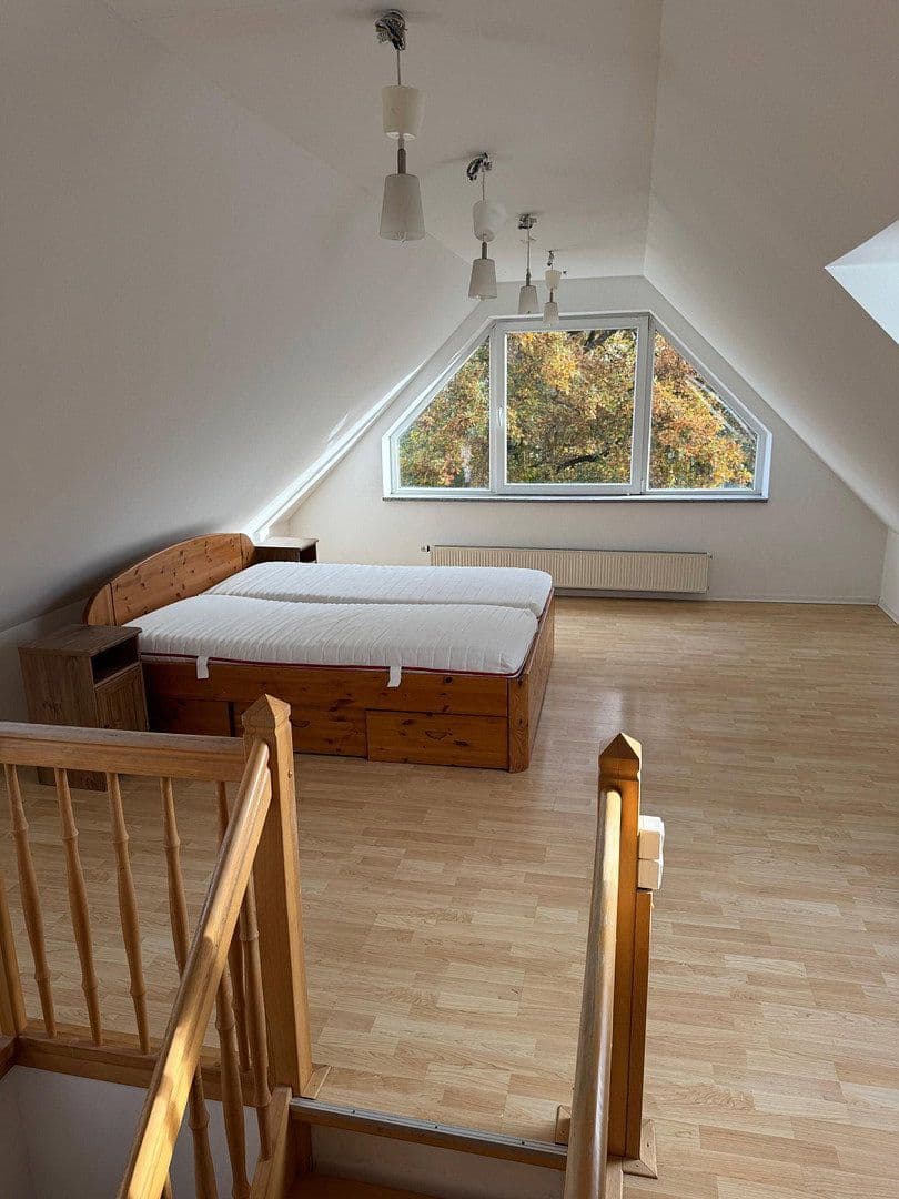 Prenájom bytu 3-izbový 85 m², Elbgaustr 79B, Hamburg, Hamburg Prenájom bytu 3-izbový 85 m², Elbgaustr 79B, Hamburg, Hamburg