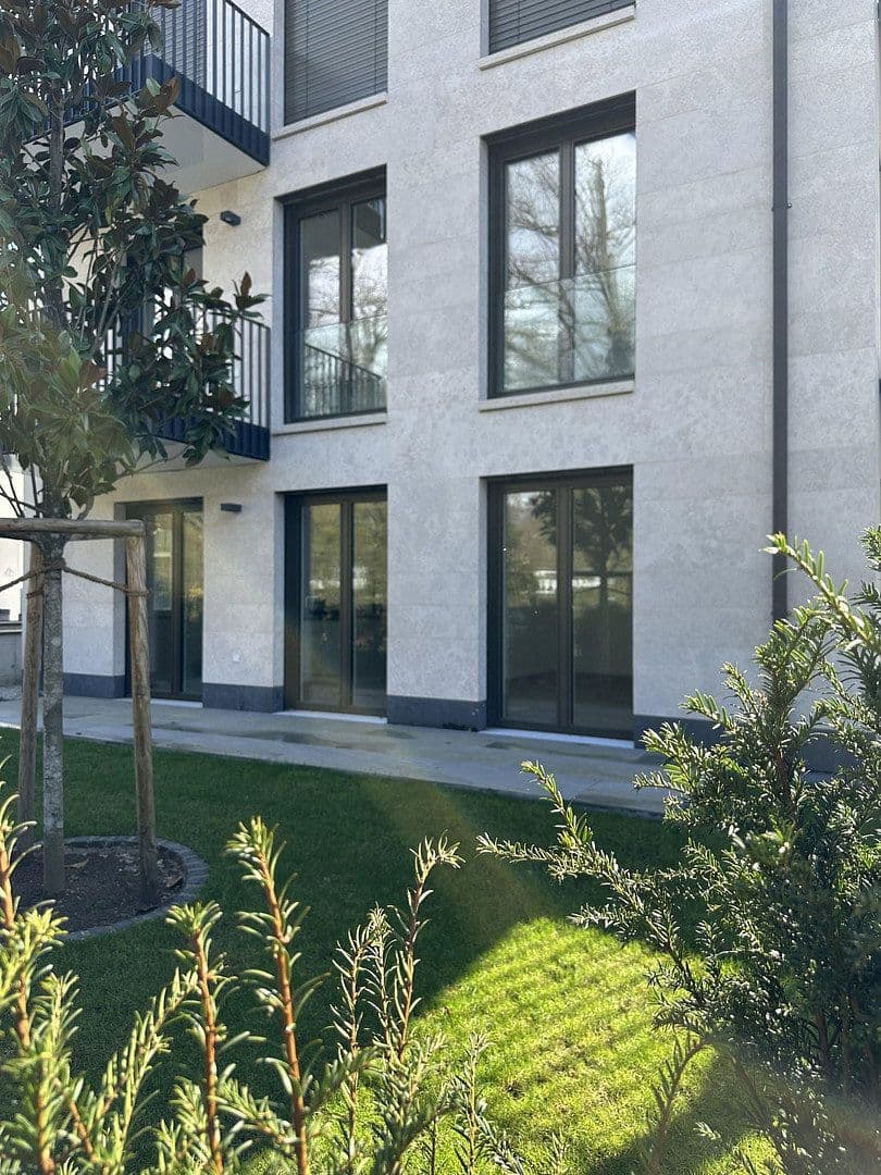 Prenájom bytu 3-izbový 110 m², Buchschlager Allee 29-33, Dreieich, Hesensko Prenájom bytu 3-izbový 110 m², Buchschlager Allee 29-33, Dreieich, Hesensko