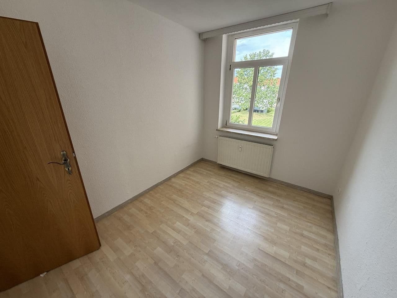 Prenájom bytu 3-izbový 65 m², Haselbrunner Str. 73, Plavno, Sasko Prenájom bytu 3-izbový 65 m², Haselbrunner Str. 73, Plavno, Sasko