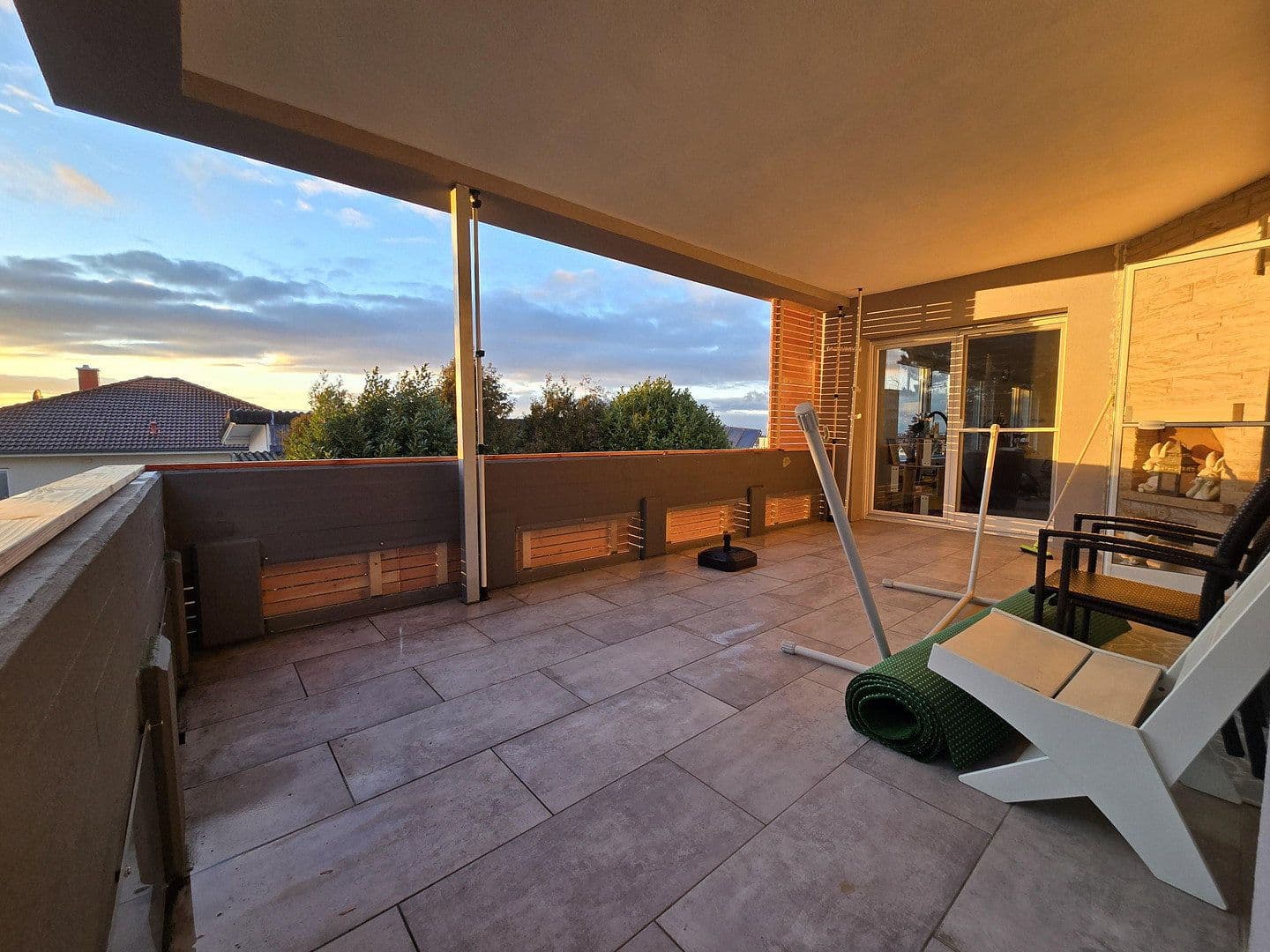 Predaj domu 300 m², pozemek 1.770 m², Pirmasens, Porýnie-Falcko Predaj domu 300 m², pozemek 1.770 m², Pirmasens, Porýnie-Falcko