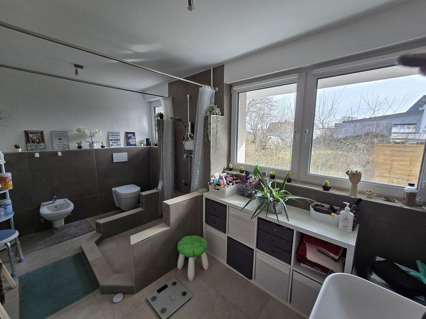 Predaj domu 300 m², pozemek 1.770 m², Pirmasens, Porýnie-Falcko Predaj domu 300 m², pozemek 1.770 m², Pirmasens, Porýnie-Falcko