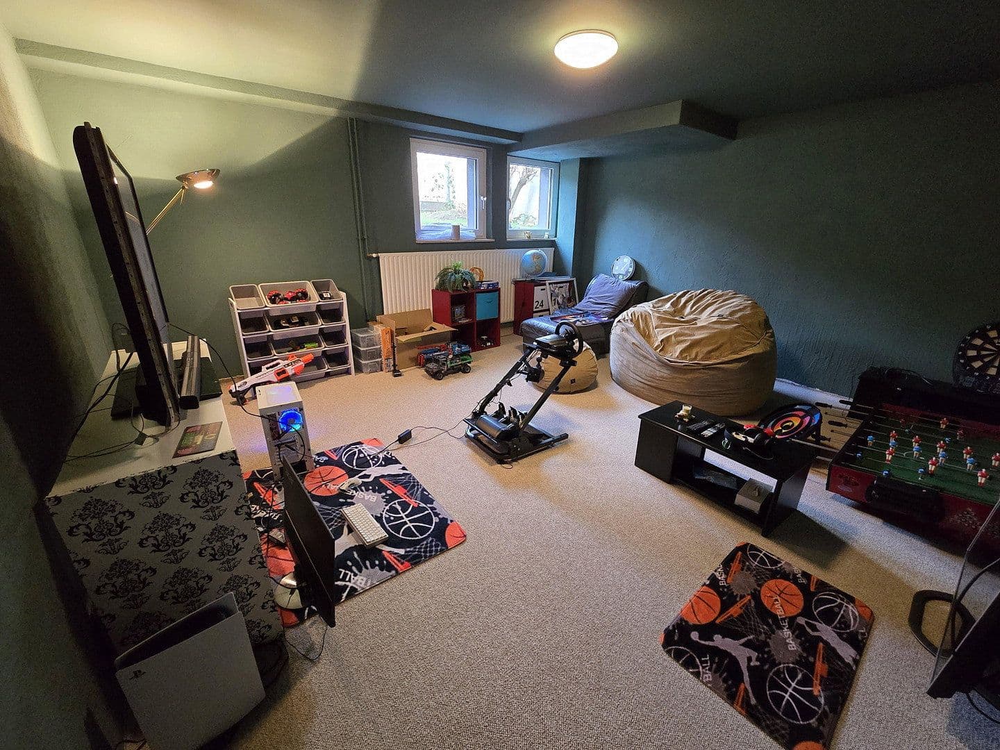 Predaj domu 300 m², pozemek 1.770 m², Pirmasens, Porýnie-Falcko Predaj domu 300 m², pozemek 1.770 m², Pirmasens, Porýnie-Falcko