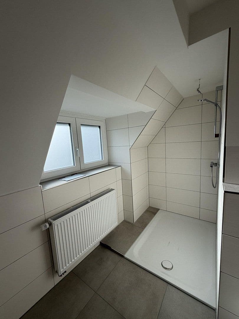 Prenájom bytu 5-izbový 89 m², Hardenbergplatz 8, Nürnberg, Bavorsko Prenájom bytu 5-izbový 89 m², Hardenbergplatz 8, Nürnberg, Bavorsko