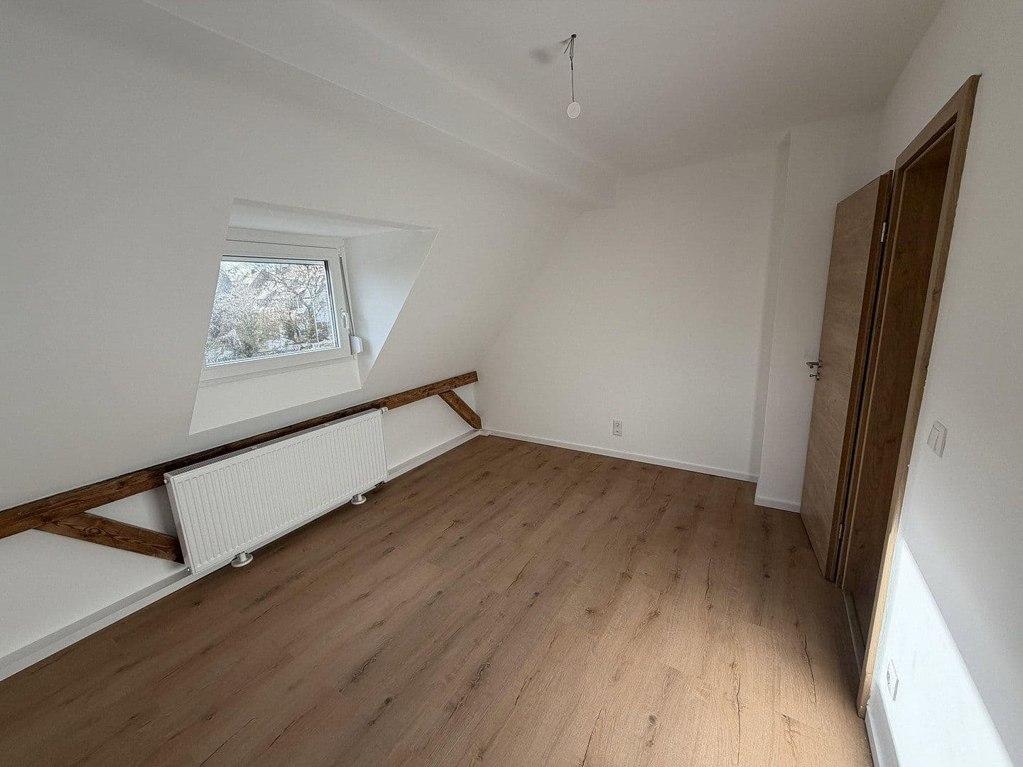 Prenájom bytu 5-izbový 89 m², Hardenbergplatz 8, Nürnberg, Bavorsko Prenájom bytu 5-izbový 89 m², Hardenbergplatz 8, Nürnberg, Bavorsko