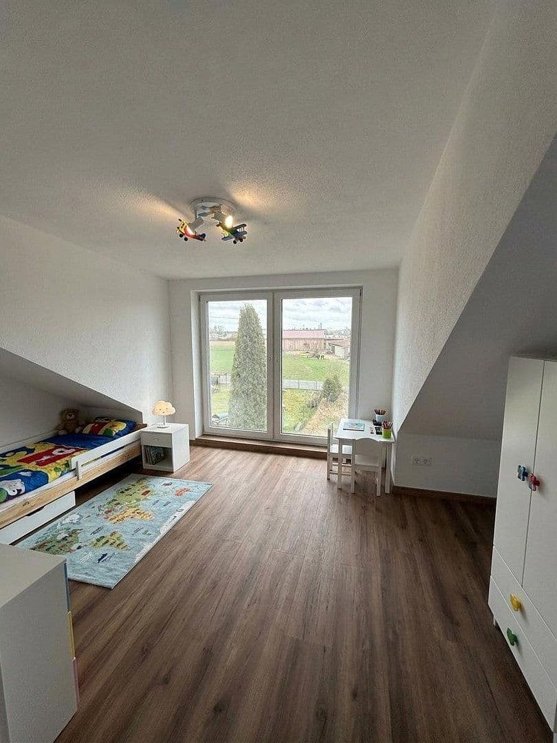 Prenájom bytu 3-izbový 93 m², Lauingen (Donau), Bavorsko Prenájom bytu 3-izbový 93 m², Lauingen (Donau), Bavorsko
