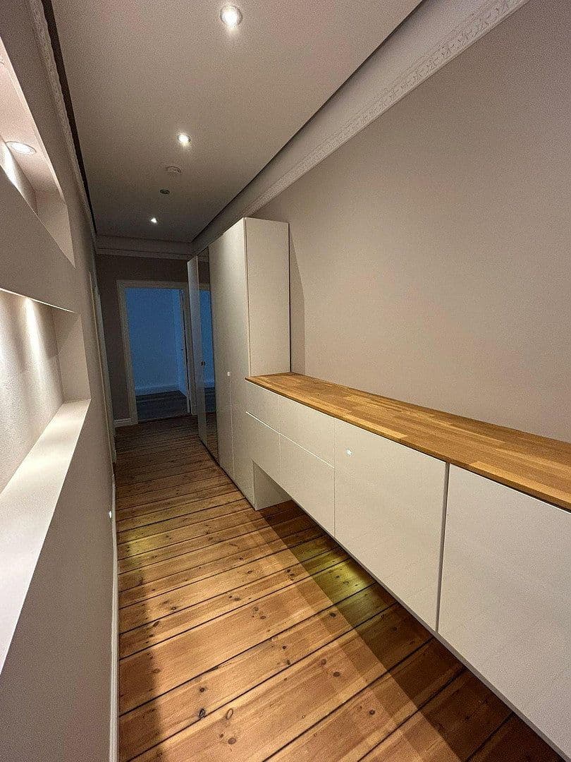 Predaj bytu 3-izbový 102 m², Bismarckstraße 42, Berlin, Berlín Predaj bytu 3-izbový 102 m², Bismarckstraße 42, Berlin, Berlín