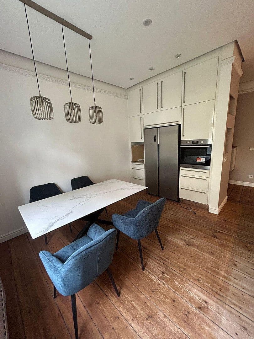 Predaj bytu 3-izbový 102 m², Bismarckstraße 42, Berlin, Berlín Predaj bytu 3-izbový 102 m², Bismarckstraße 42, Berlin, Berlín