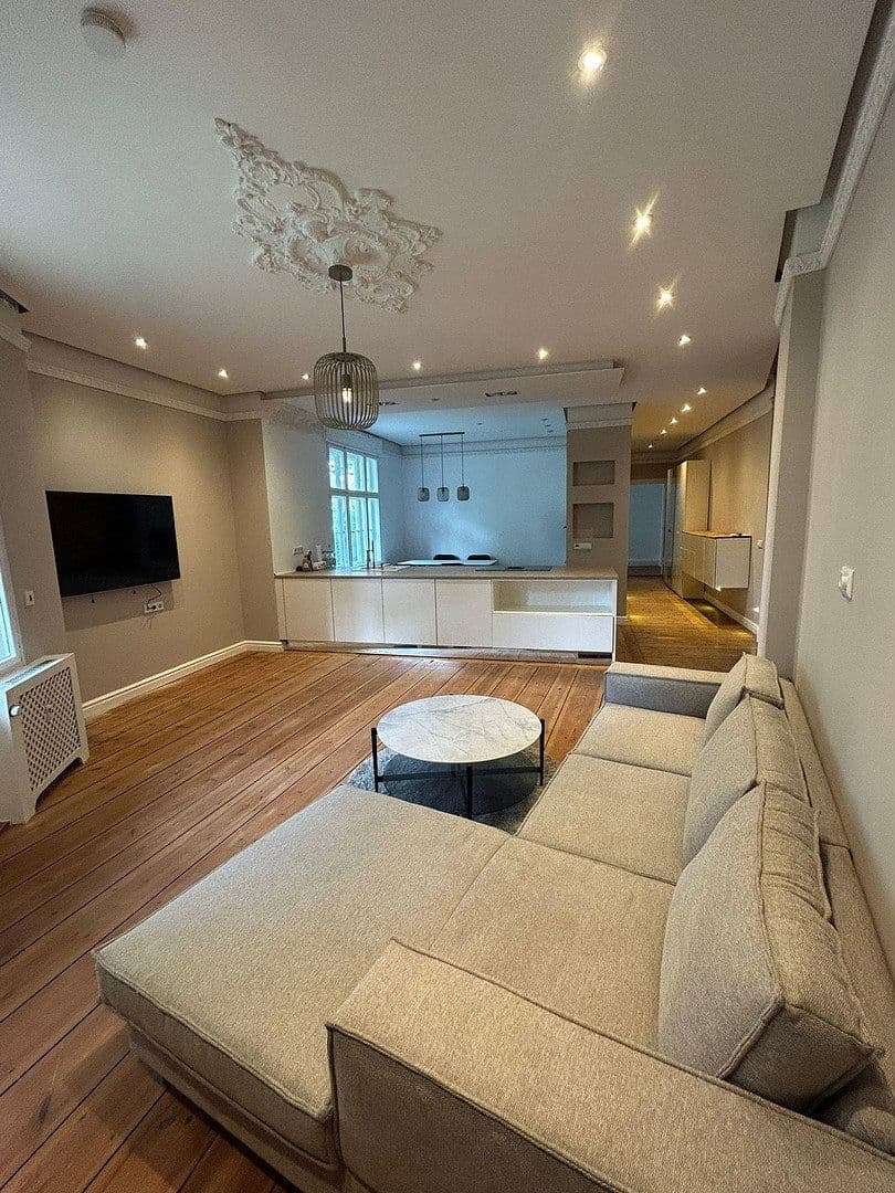 Predaj bytu 3-izbový 102 m², Bismarckstraße 42, Berlin, Berlín Predaj bytu 3-izbový 102 m², Bismarckstraße 42, Berlin, Berlín