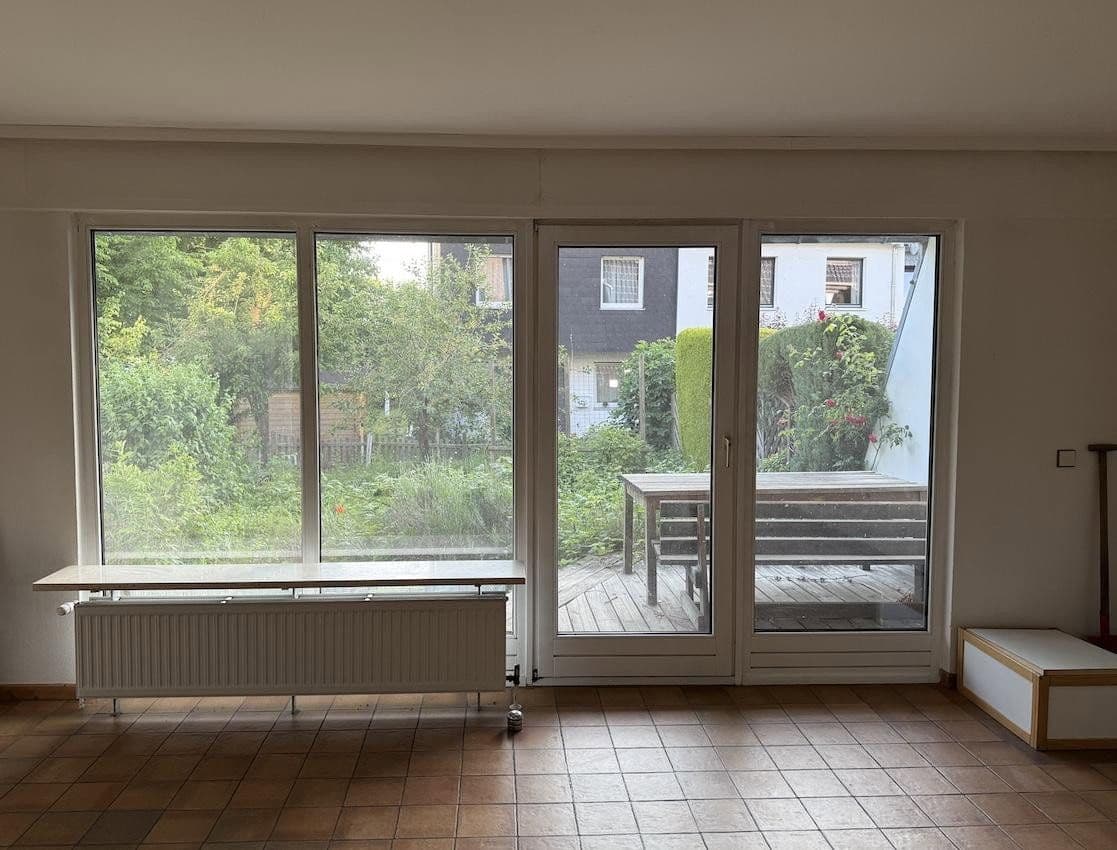 Predaj domu 166 m², pozemek 376 m², Laatzen, Dolné Sasko Predaj domu 166 m², pozemek 376 m², Laatzen, Dolné Sasko