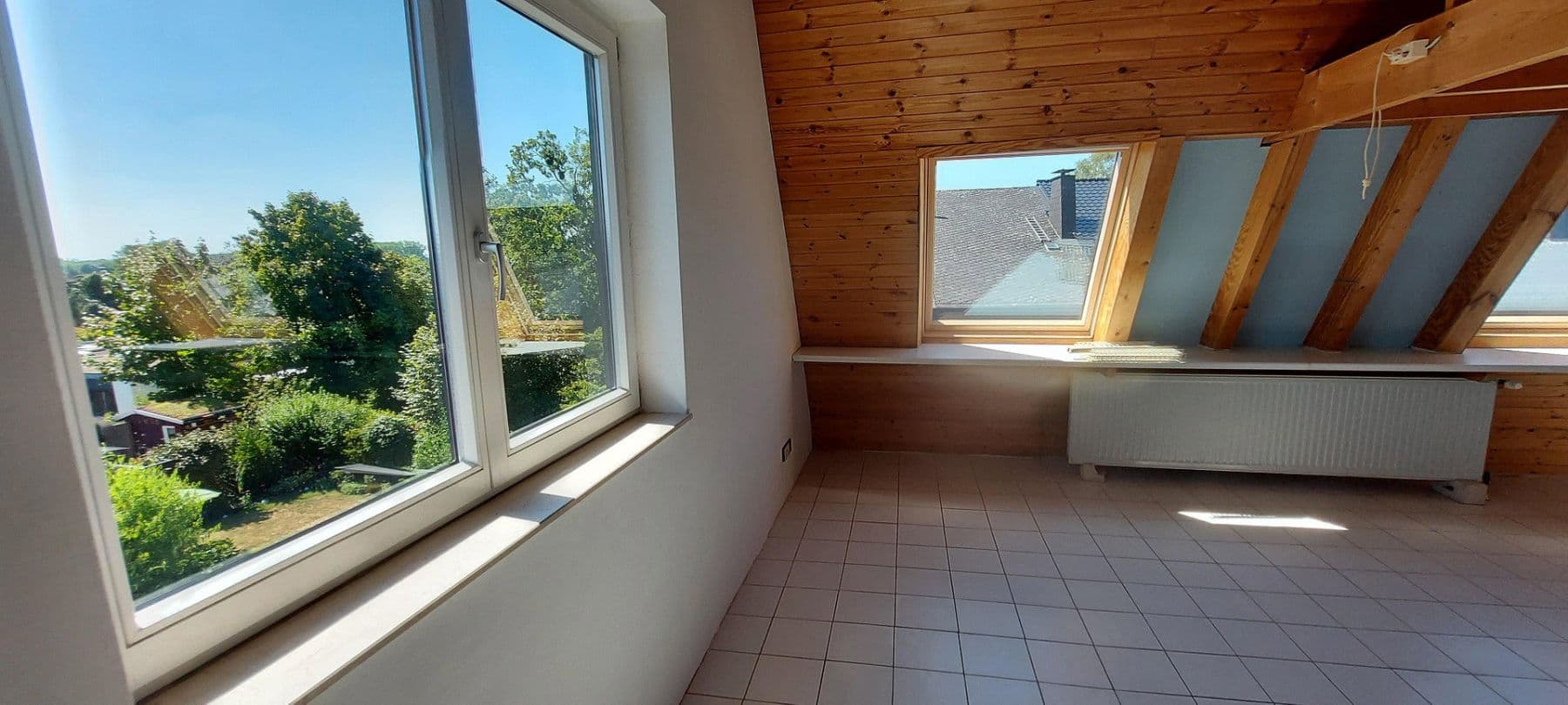 Predaj domu 166 m², pozemek 376 m², Laatzen, Dolné Sasko Predaj domu 166 m², pozemek 376 m², Laatzen, Dolné Sasko