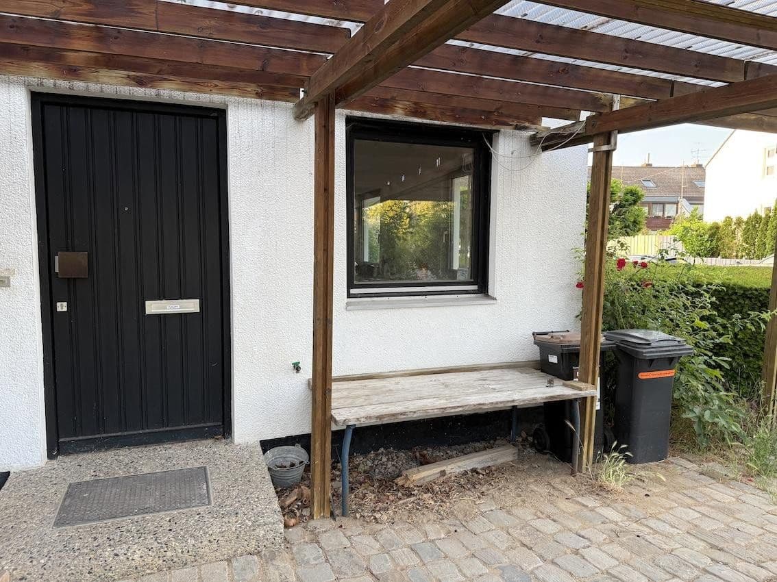 Predaj domu 166 m², pozemek 376 m², Laatzen, Dolné Sasko Predaj domu 166 m², pozemek 376 m², Laatzen, Dolné Sasko