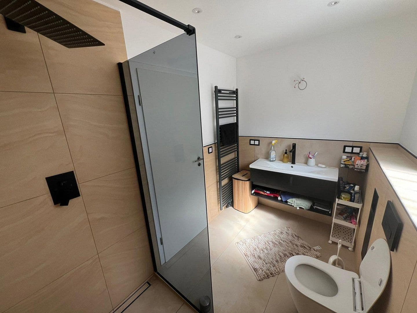 Predaj domu 100 m², pozemek 251 m², Brühl, Severné Porýnie - Westfálsko Predaj domu 100 m², pozemek 251 m², Brühl, Severné Porýnie - Westfálsko