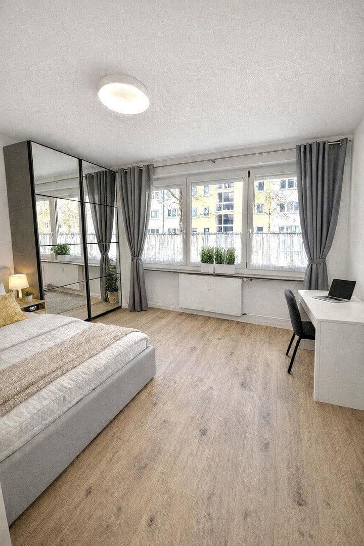 Prenájom bytu 1-izbový 27 m², Lerchenauerstr. 12, München, Bavorsko Prenájom bytu 1-izbový 27 m², Lerchenauerstr. 12, München, Bavorsko