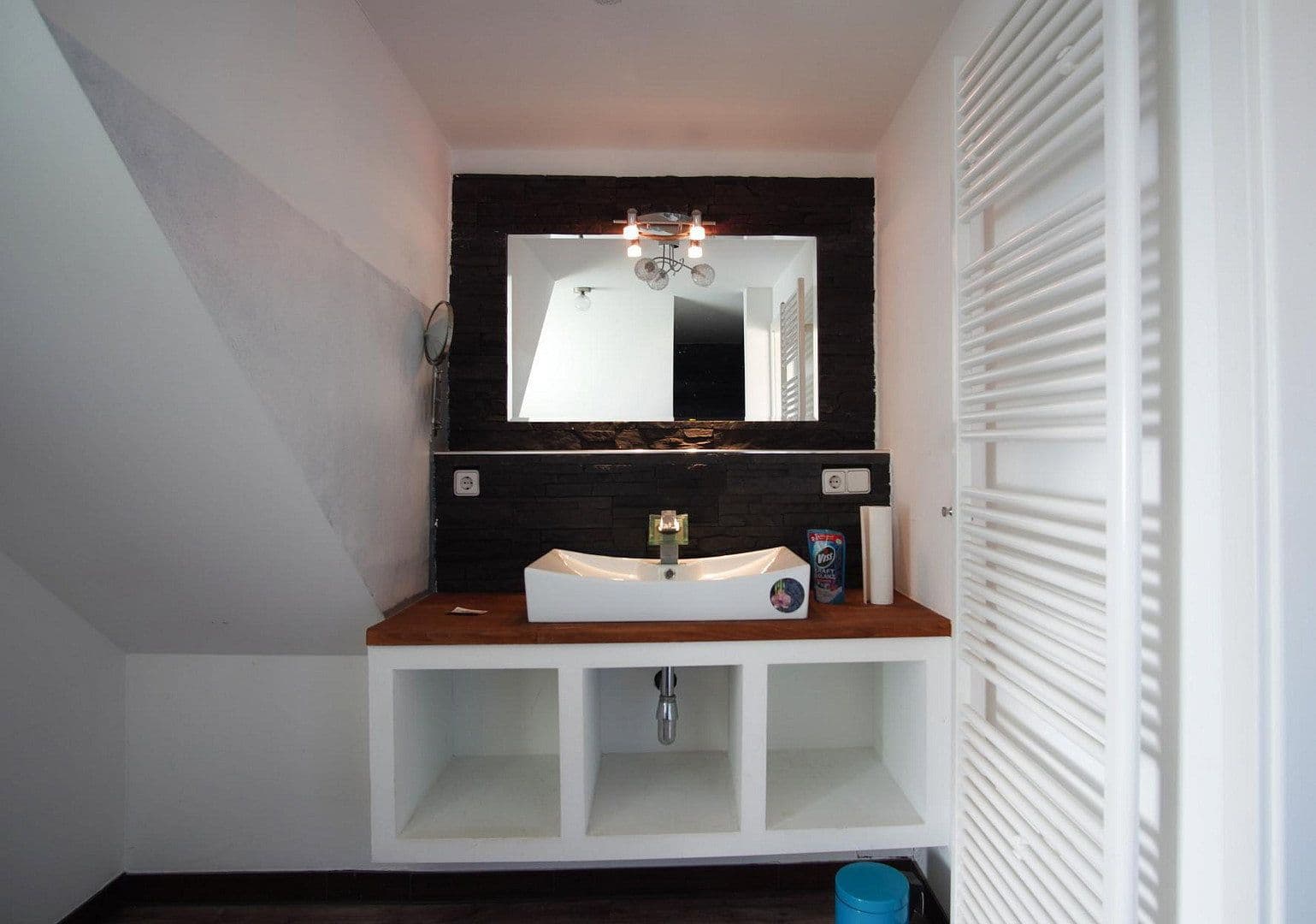 Prenájom bytu 5-izbový 110 m², Kürten, Severné Porýnie - Westfálsko Prenájom bytu 5-izbový 110 m², Kürten, Severné Porýnie - Westfálsko