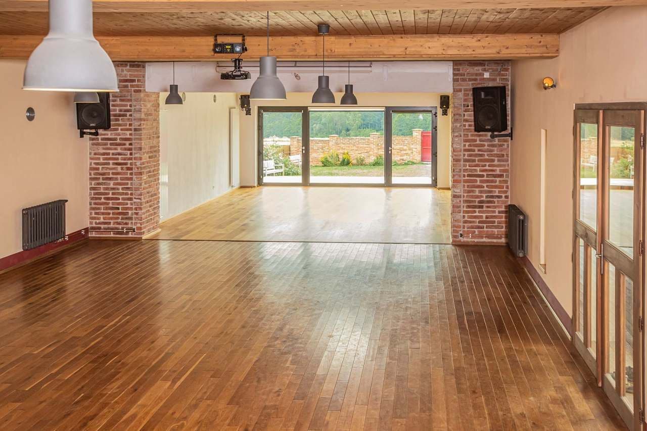 Prenájom rekreačného objektu, Postupice, Středočeský kraj Prenájom rekreačného objektu, Postupice, Středočeský kraj