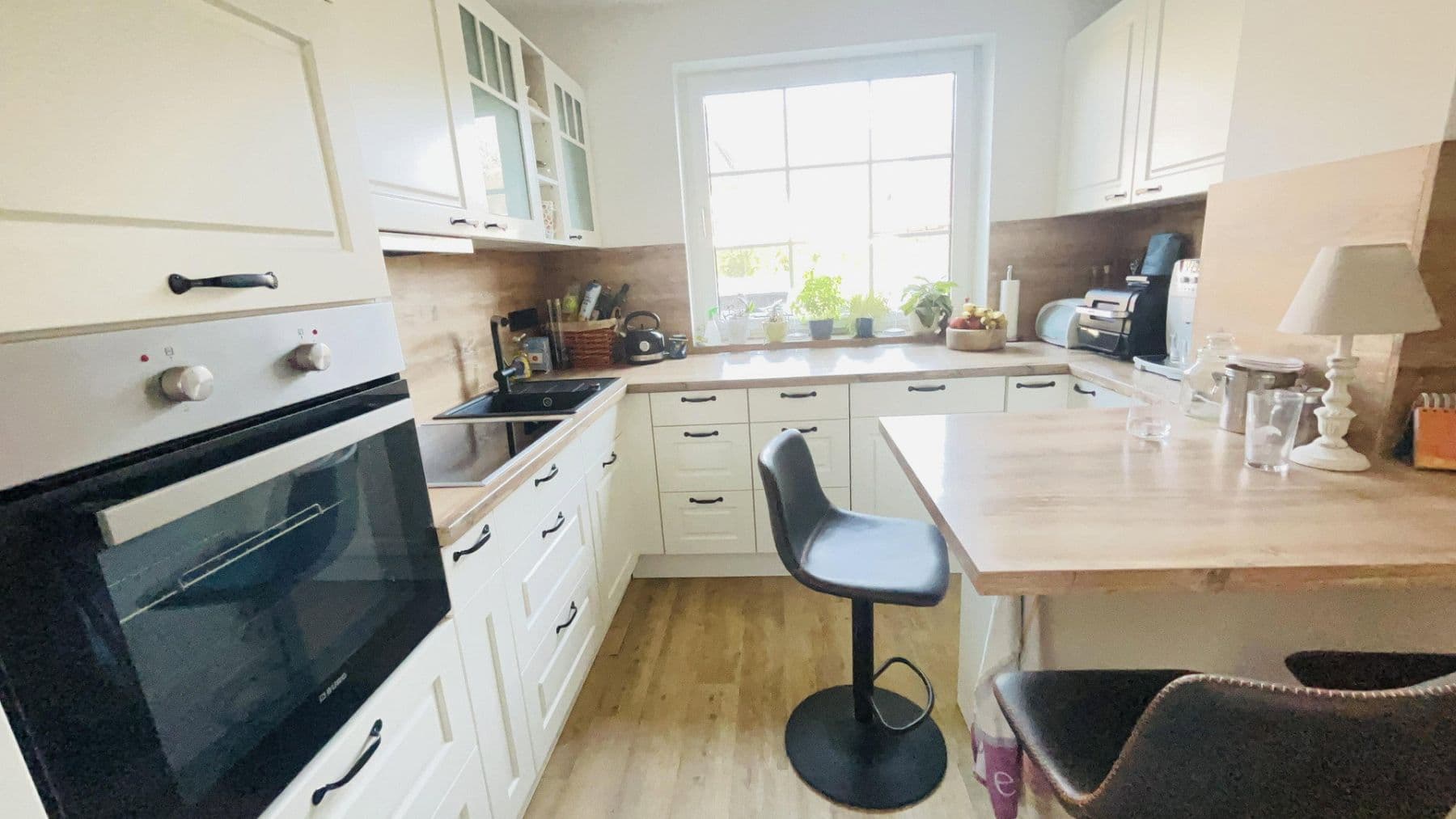 Predaj domu 130 m², pozemek 331 m², Lehrte, Dolné Sasko Predaj domu 130 m², pozemek 331 m², Lehrte, Dolné Sasko