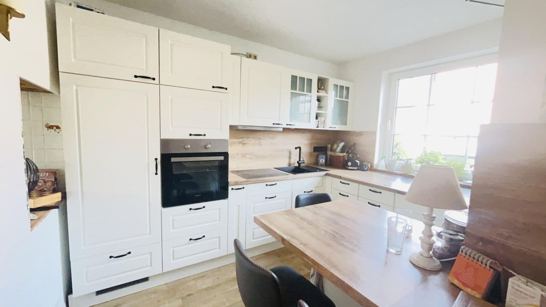 Predaj domu 130 m², pozemek 331 m², Lehrte, Dolné Sasko Predaj domu 130 m², pozemek 331 m², Lehrte, Dolné Sasko