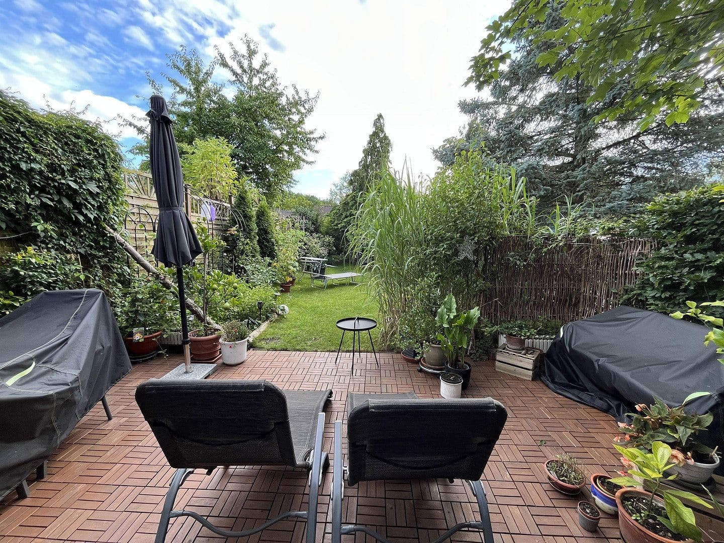 Predaj domu 130 m², pozemek 331 m², Lehrte, Dolné Sasko Predaj domu 130 m², pozemek 331 m², Lehrte, Dolné Sasko