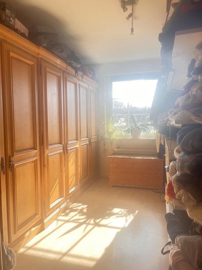 Predaj domu 130 m², pozemek 331 m², Lehrte, Dolné Sasko Predaj domu 130 m², pozemek 331 m², Lehrte, Dolné Sasko