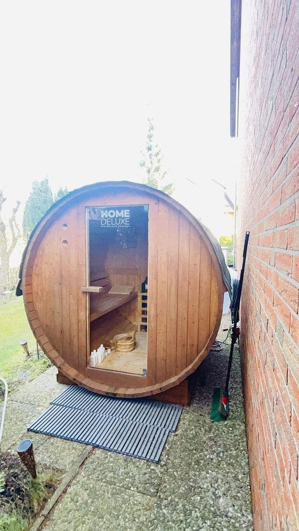 Predaj domu 130 m², pozemek 331 m², Lehrte, Dolné Sasko Predaj domu 130 m², pozemek 331 m², Lehrte, Dolné Sasko