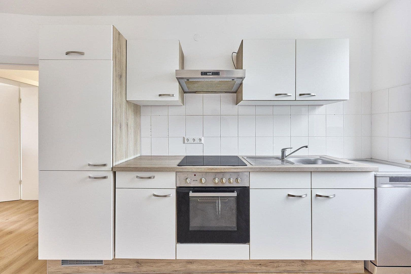 Predaj bytu 2-izbový 64 m², Amerikaner Str. 13, Mannheim, Bádensko-Wurttembersko Predaj bytu 2-izbový 64 m², Amerikaner Str. 13, Mannheim, Bádensko-Wurttembersko