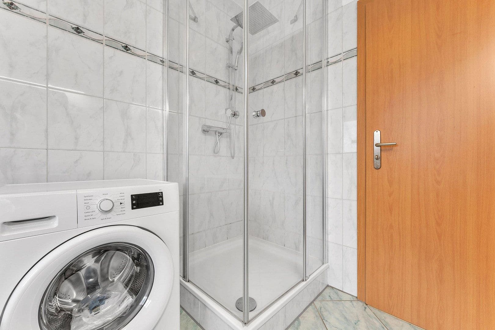 Prenájom bytu 16 m², Nordstrße 7, Fürstenwalde/Spree, Brandenbursko Prenájom bytu 16 m², Nordstrße 7, Fürstenwalde/Spree, Brandenbursko