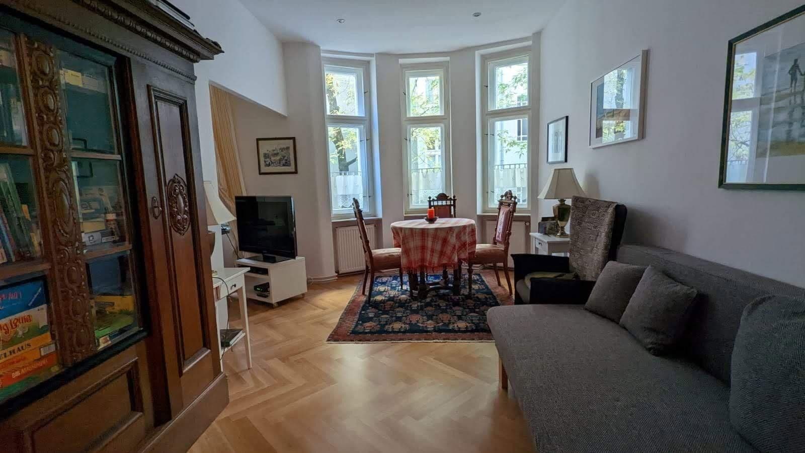 Prenájom bytu 2-izbový 58 m², Olbersstraße 6, Berlin, Berlín Prenájom bytu 2-izbový 58 m², Olbersstraße 6, Berlin, Berlín