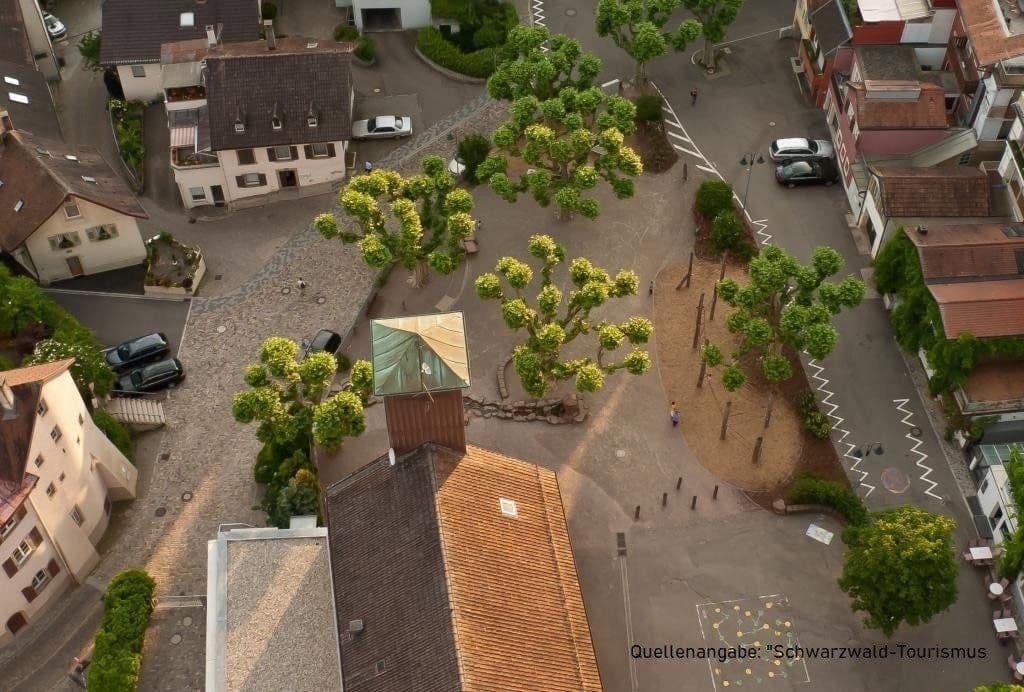 Prenájom bytu 3-izbový 115 m², Kaiserstrasse, Waldshut-Tiengen, Bádensko-Wurttembersko Prenájom bytu 3-izbový 115 m², Kaiserstrasse, Waldshut-Tiengen, Bádensko-Wurttembersko