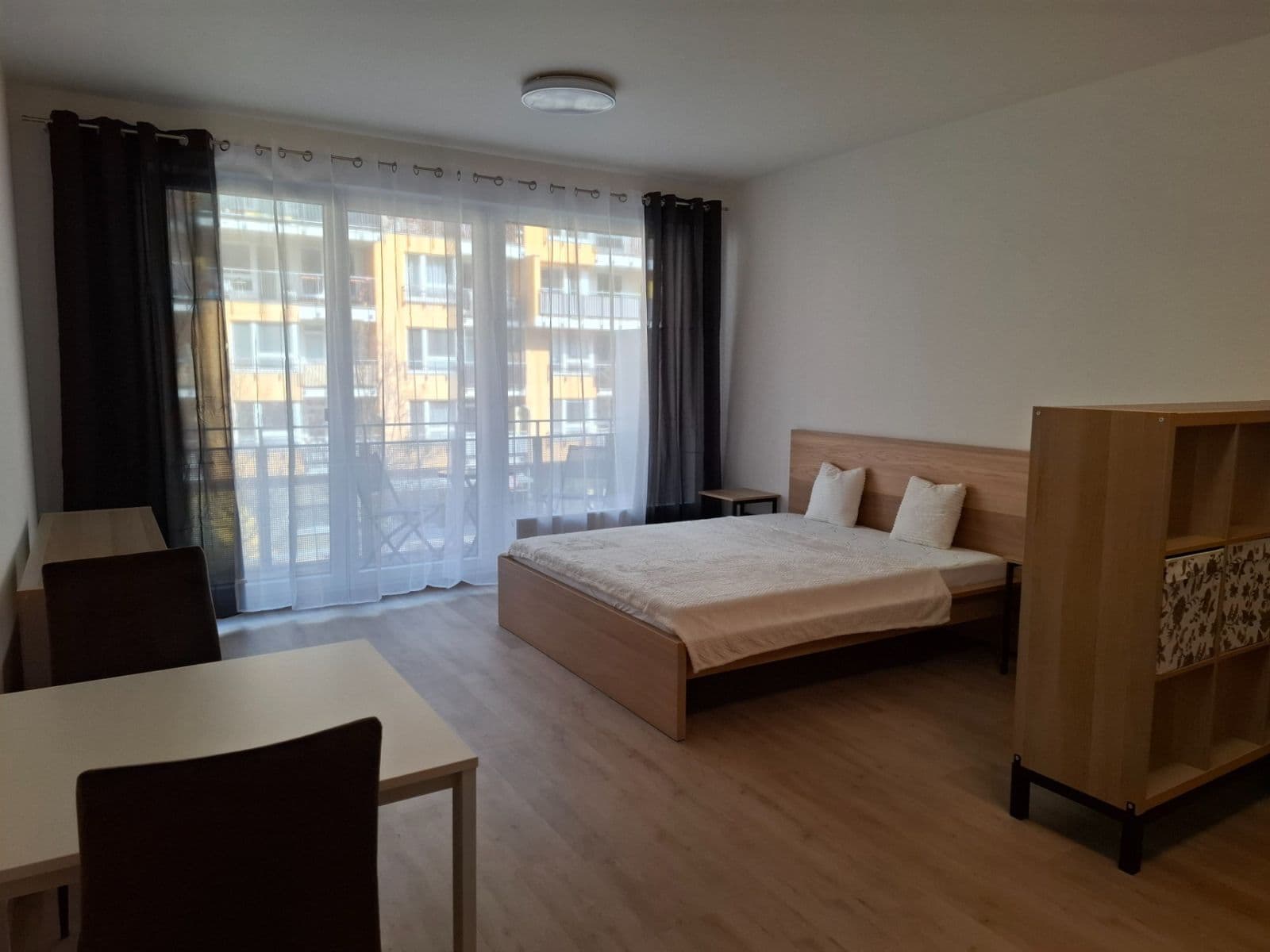 Prenájom bytu 1-izbový 35 m², Gerstelova, Praha, Praha Prenájom bytu 1-izbový 35 m², Gerstelova, Praha, Praha